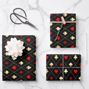 Hoja De Papel De Regalo Diamantes Corazones Spades Clubs Jugando Patrón De