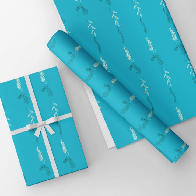 Hoja De Papel De Regalo Doodles florales sobre turquesa (Subido por el creador)