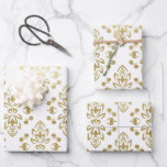 Hoja De Papel De Regalo Elegante Boda de patrón floral de damasco dorado<br><div class="desc">La entrega de regalos bodas en un patrón floral de damasco de oro falso hace una presentación impresionante. Ideal para recién casados,  duchas de novias,  duchas de bodas,  casas nuevas,  duchas de compromiso y más.</div>