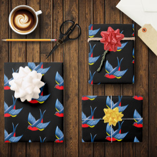 Hoja De Papel De Regalo Estilo de tatuaje de pájaro golondrina tradicional