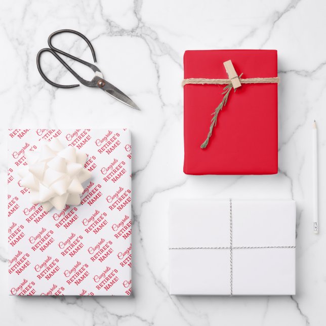 Hoja De Papel De Regalo ¡Felicitaciones personalizadas Retiree! Rojo en bl (Anverso)