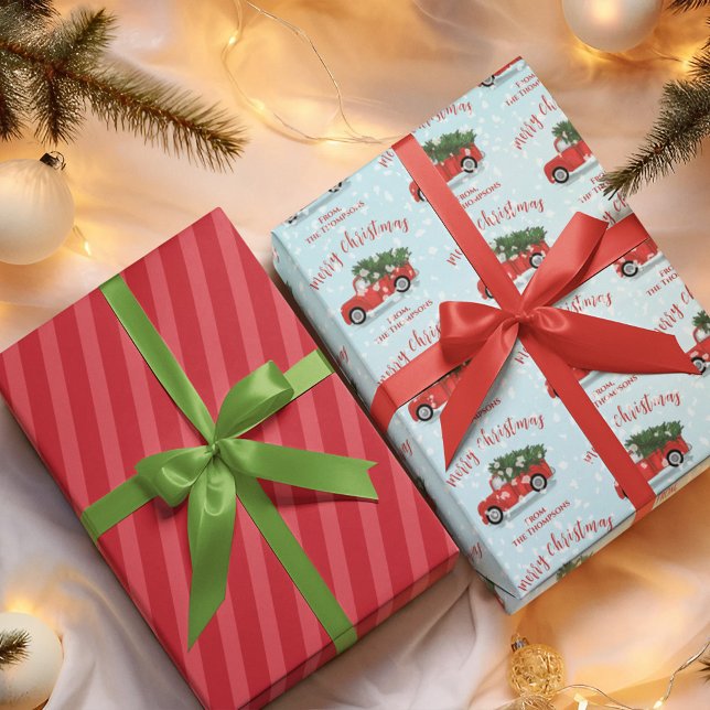 Hoja De Papel De Regalo Feliz caligrafía navideña Cute Camión Rojo Rústico (Merry Christmas red truck calligraphy script wrapping paper sheets. )