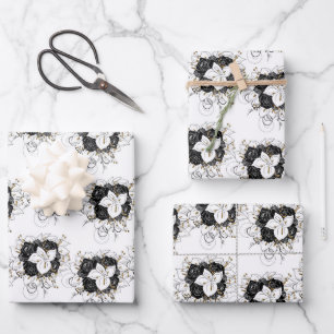 Hoja De Papel De Regalo Flor blanca, negra y dorada