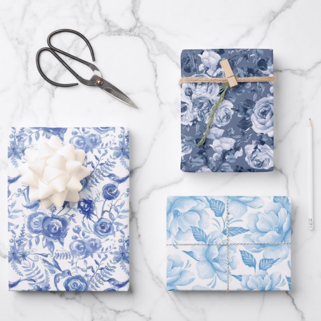 Hoja De Papel De Regalo Floral azul y blanca (Anverso)