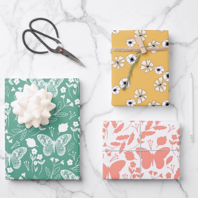 Hoja De Papel De Regalo Flores amarillas de mariposa pastel (Anverso)