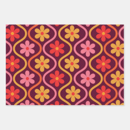 Hoja De Papel De Regalo Flores retro coloridas sobre el patrón de naranja 