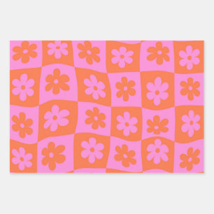 Hoja De Papel De Regalo Flores rosadas y naranjas retro deformadas a cuadr