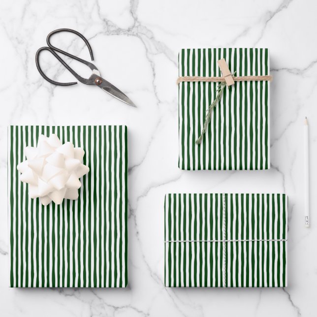 Hoja De Papel De Regalo Forest Green & White Wonky Stripes (Anverso)