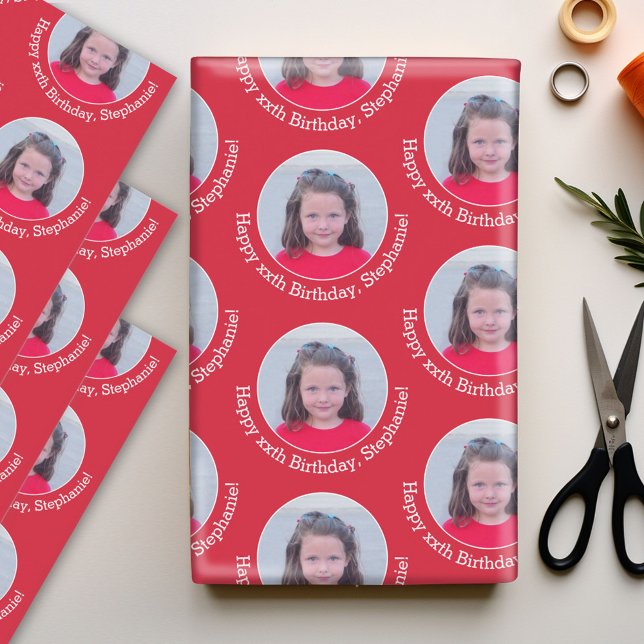 Hoja De Papel De Regalo Foto circular con fondo rojo de bienvenida de cump (Custom Photo Wrapping Paper)