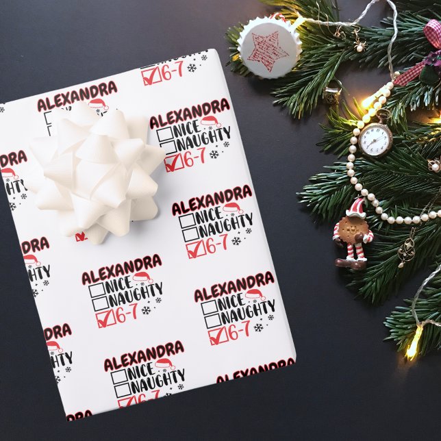 Hoja De Papel De Regalo Funny 6-7 Christmas Checklist Custom Name (Subido por el creador)