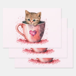 Hoja De Papel De Regalo Gatito lindo en una taza de té con corazones