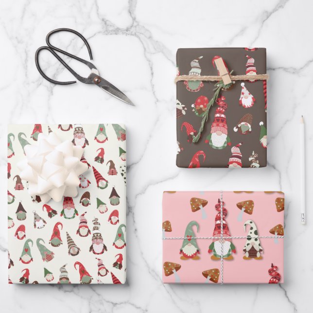 Hoja De Papel De Regalo Gnome Merry Little Navidades (Anverso)