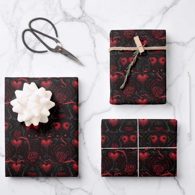 Hoja De Papel De Regalo Gothic Red Roses Red Hearts and Black Flowers (Anverso)