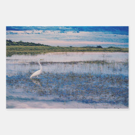 Hoja De Papel De Regalo Gran Egret en los humedales