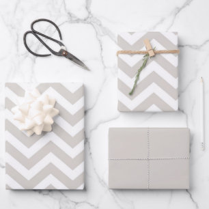 Hoja De Papel De Regalo Gris plateado y blanco Chevron grueso Boda Cumplea