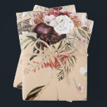 Hoja De Papel De Regalo Hermoso regalo de patrón floral beige moderno<br><div class="desc">Un diseño de patrón floral bellamente moderno sobre un fondo de color beige creará una destacada celebración de entrega de regalos. Ideal para bodas,  fiestas de soltera,  cumpleaños y más.</div>