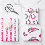Hoja De Papel De Regalo Howdy Cowgirl Disco Última Bachelorette<br><div class="desc">Un divertido diseño de vaquera con detalles rosa y rosa claro</div>