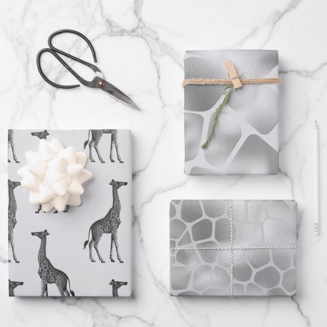 Hoja De Papel De Regalo Impresión de jirafas azules plateadas (Anverso)