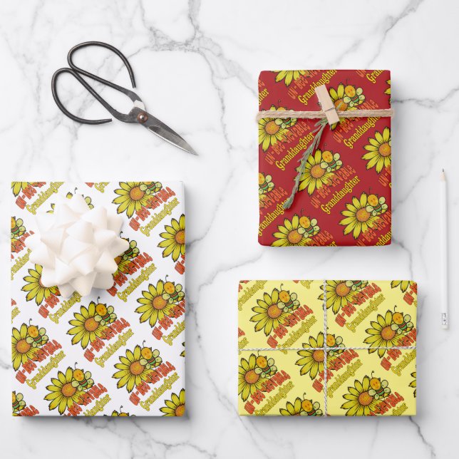 Hoja De Papel De Regalo Increíble nieta girasoles y abejas (Anverso)