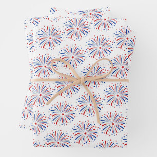 Hoja De Papel De Regalo Justo Aquí Para Los Fuegos Artificiales Divertidos