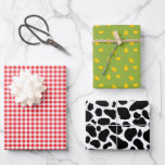 Hoja De Papel De Regalo Kids Birthday Gingham Cow Chicks Farm<br><div class="desc">Impresión de Gingham con color base editable (blanco),  impresión de vaca y pollitos de bebé en patrón de pasto</div>