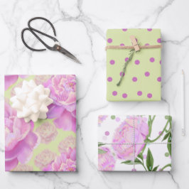 Hoja De Papel De Regalo Lavish Peony sobre verde pálido