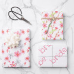 Hoja De Papel De Regalo Magnolia rosa florece en primavera ducha de novias<br><div class="desc">Para la envoltura de regalo de ducha de boda o de novia,  elija entre una selección de hermosos papeles de envoltura en tres colores o patrones diferentes</div>