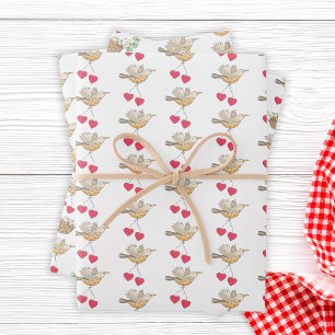 Hoja De Papel De Regalo Mamá aves vuelan sobre el nido de las chichas