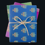 Hoja De Papel De Regalo Menorah en gradiente<br><div class="desc">Menorah sobre hojas de papel de relleno de gradiente</div>