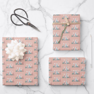 Hoja De Papel De Regalo Montañas pastel sobre rosa salmón
