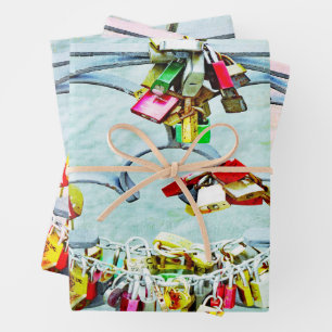 Hoja De Papel De Regalo ¡Mucho amor! Cantos de amor para el amor eterno