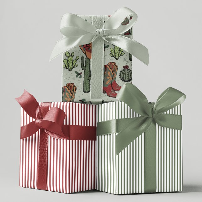 Hoja De Papel De Regalo Navidades Country Cowboy Howdy (Western Howdy Christmas Designs. Hand Drawn Cowboy Boots, Cactus, Holly, Red Stripes, Green Stripes)
