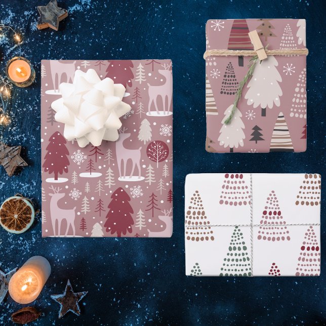 Hoja De Papel De Regalo Navidades de Borgoña Rosa: reno y árboles (Subido por el creador)