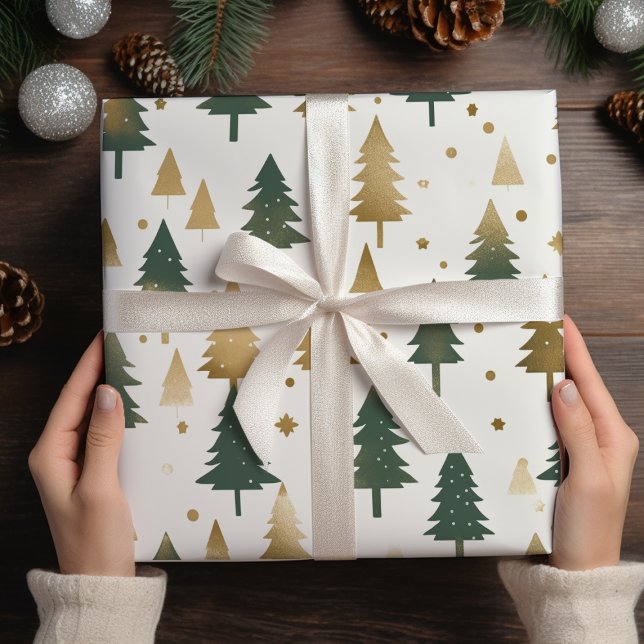 Hoja De Papel De Regalo Navidades De Oro Y Pinos Verdes (Subido por el creador)