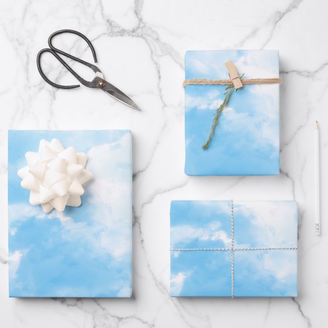 Hoja De Papel De Regalo Nubes de cielo azul (Anverso)