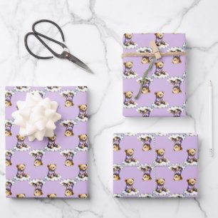 Hoja De Papel De Regalo Osito de peluche lindo en pijama morada en una nub