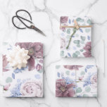 Hoja De Papel De Regalo Patrón Botánico de Flores Azul Polvo y Malva<br><div class="desc">Papel de regalo con patrón floral malva y azul polvo botánico</div>