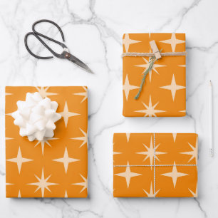 Hoja De Papel De Regalo Patrón de estrellas atómicas retro sobre naranja