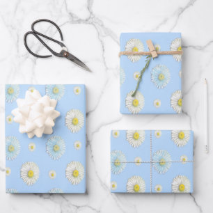 Hoja De Papel De Regalo Patrón de margarita sobre fondo azul claro