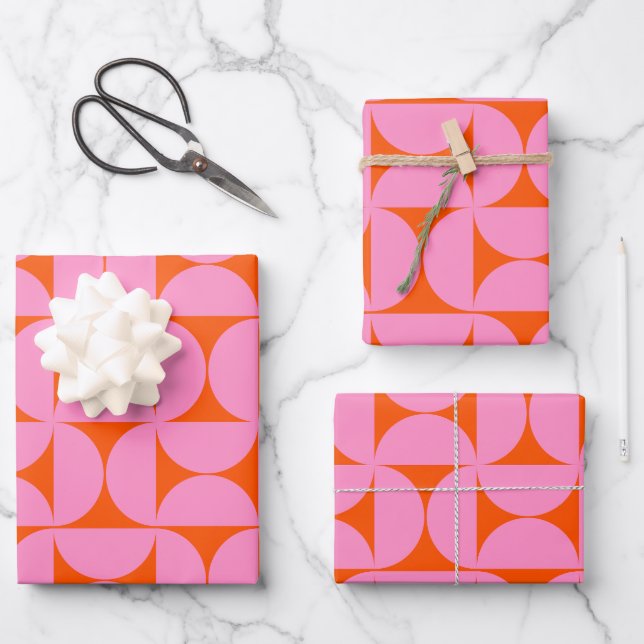 Hoja De Papel De Regalo Patrón Moderno Rosa Y Naranja A Mediados Del Siglo (Anverso)
