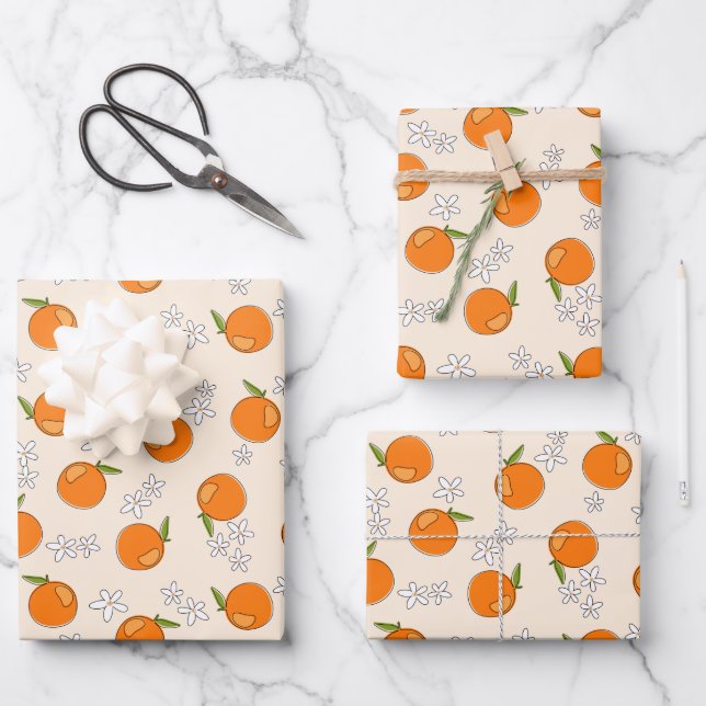 Hoja De Papel De Regalo Patrón naranja y flor (Anverso)