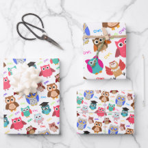 Patrón sin costura infantil con búhos lindos sobre