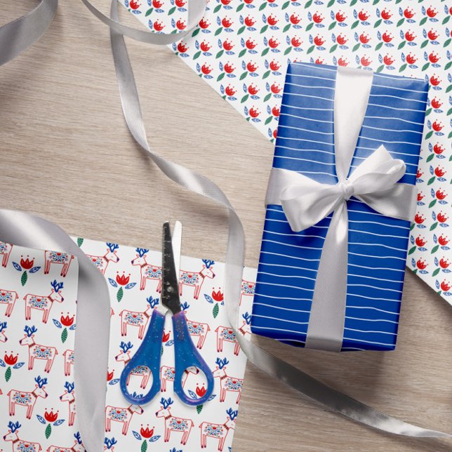 Hoja De Papel De Regalo Patrones de Navidades de mano folclórica escandina (Subido por el creador)