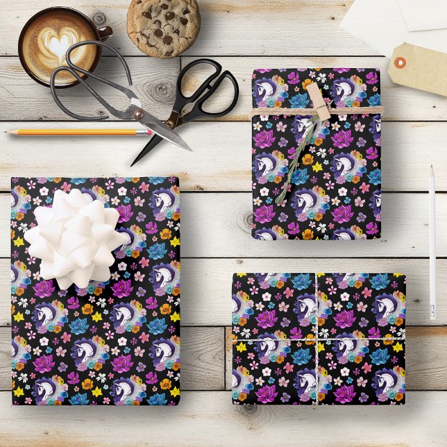 Hoja De Papel De Regalo Pegasus Black Floral (Subido por el creador)