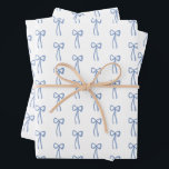 Hoja De Papel De Regalo Pequeño Bow Blue Coquette Shower Gift<br><div class="desc">Este diseño encantador con pequeños arcos azules es un clásico y haría una gran adición a la estética de la ducha de bebé o de la ducha de novia. También hace un guiño elegante a un tema de "Navidades azules". Primero diseñé este tema en preparación para la cristalización de mi...</div>