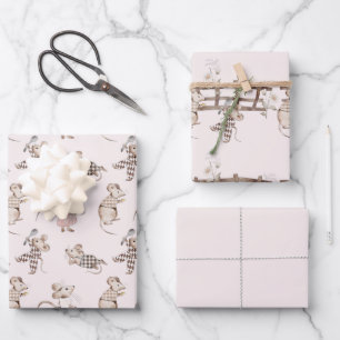 Hoja De Papel De Regalo Pequeños Ratones Marrones Ocupados Bebé