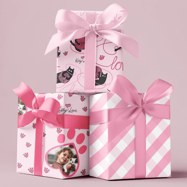 Hoja De Papel De Regalo Personalizado de amor de gatitos rosados lindo fot (Pink Cute Kitty set of 3 Gift Wrap Sheets. Custom Photo in Kitty Paw & Cats Playing with Pink Yarn.)