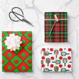 Hoja De Papel De Regalo Pickleball Navidades con ornamentos rojos y verdes