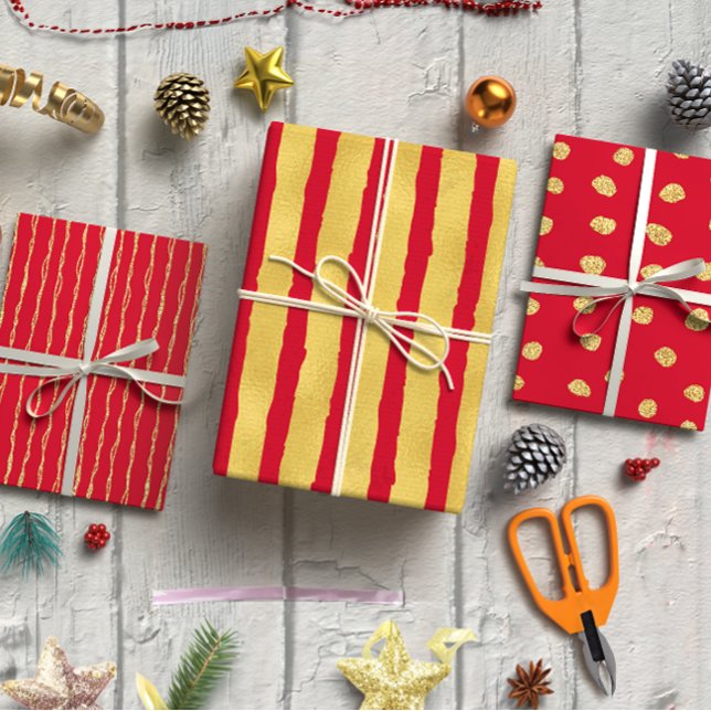 Hoja De Papel De Regalo Purpurina dorado sobre Navidades rojos conjunto de (Golden glitter on red Christmas set of 3 Wrapping Paper Sheet)