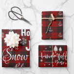 Hoja De Papel De Regalo Que Nieva Red Plaid Merry Christmas Cita Regalo<br><div class="desc">Cuidada Que Nieva Tapada Roja Feliz Navidad Cita Regalo Hojas de Papel Acondicionado . Es un conjunto de 3 hojas con diferentes diseños. Uno tiene Feliz Navidad , HO , Let It Snow , Cheee , Believe escrito en un hermoso tipo de letra . El segundo tiene un patrón de...</div>
